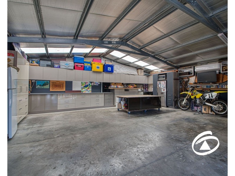 16 Grant Court, Beaconsfield Upper VIC 3808