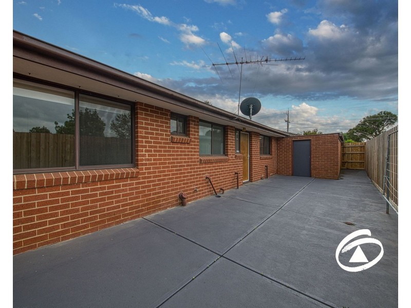 2/23 Main Street, Pakenham VIC 3810