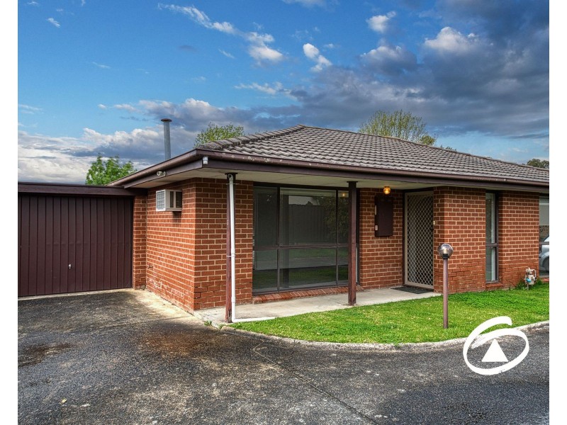 2/23 Main Street, Pakenham VIC 3810