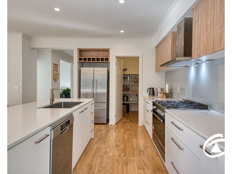 5 Petworth Rise, Officer VIC 3809