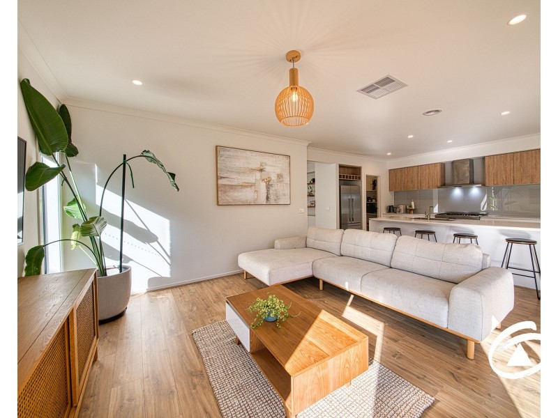 5 Petworth Rise, Officer VIC 3809