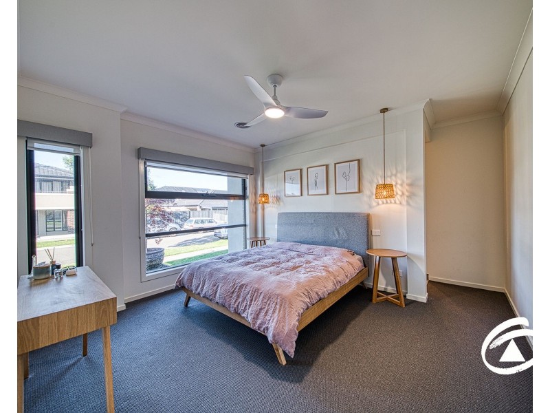 5 Petworth Rise, Officer VIC 3809