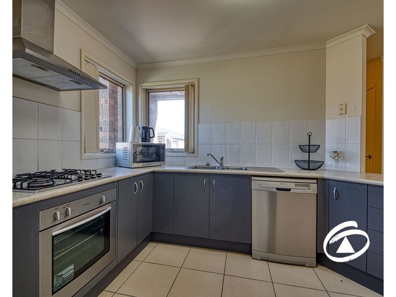 3/54-58 Pommel Street, Pakenham VIC 3810