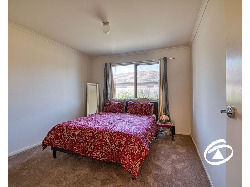 3/54-58 Pommel Street, Pakenham VIC 3810