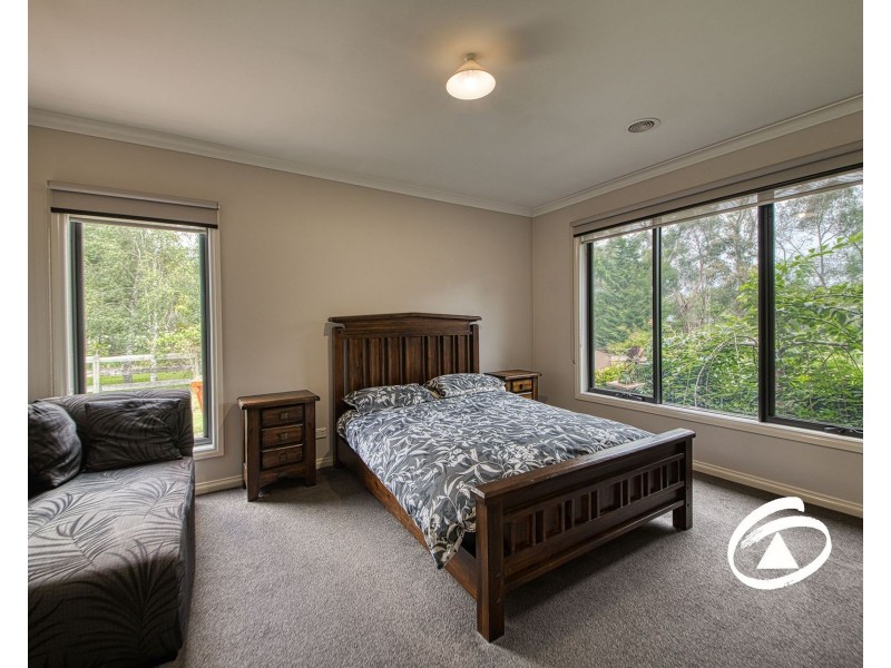 2A Fairway Court, Pakenham VIC 3810