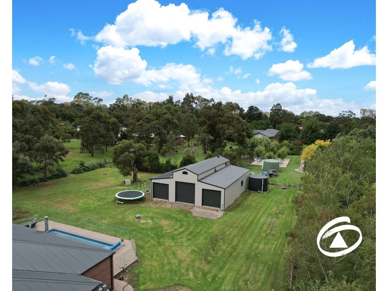 2A Fairway Court, Pakenham VIC 3810