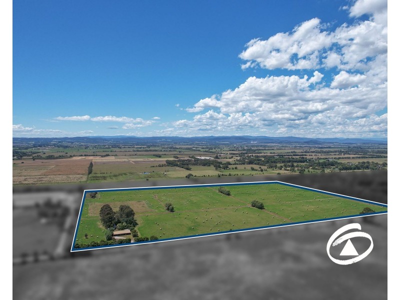 503 Hall Road, Nar Nar Goon VIC 3812