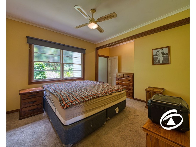 126 Bourkes Creek Road, Pakenham Upper VIC 3810