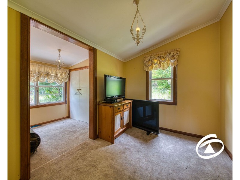 126 Bourkes Creek Road, Pakenham Upper VIC 3810