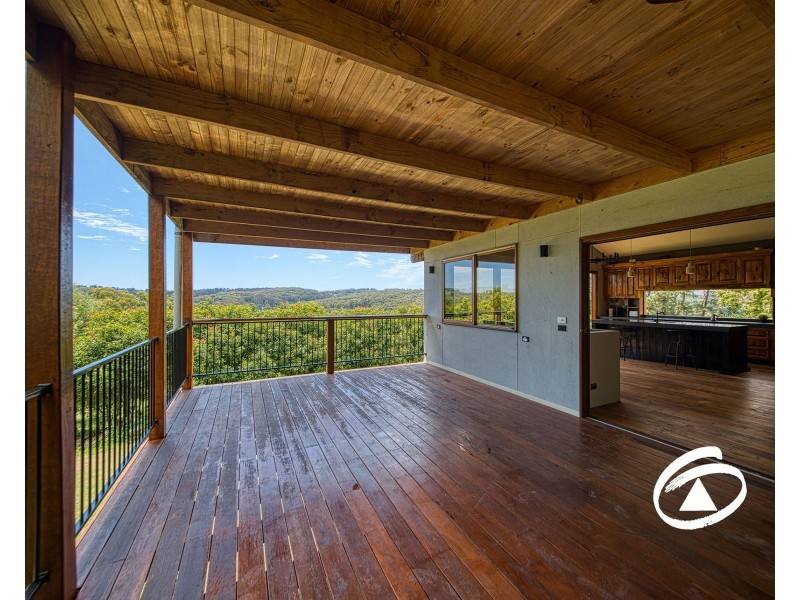 126 Bourkes Creek Road, Pakenham Upper VIC 3810