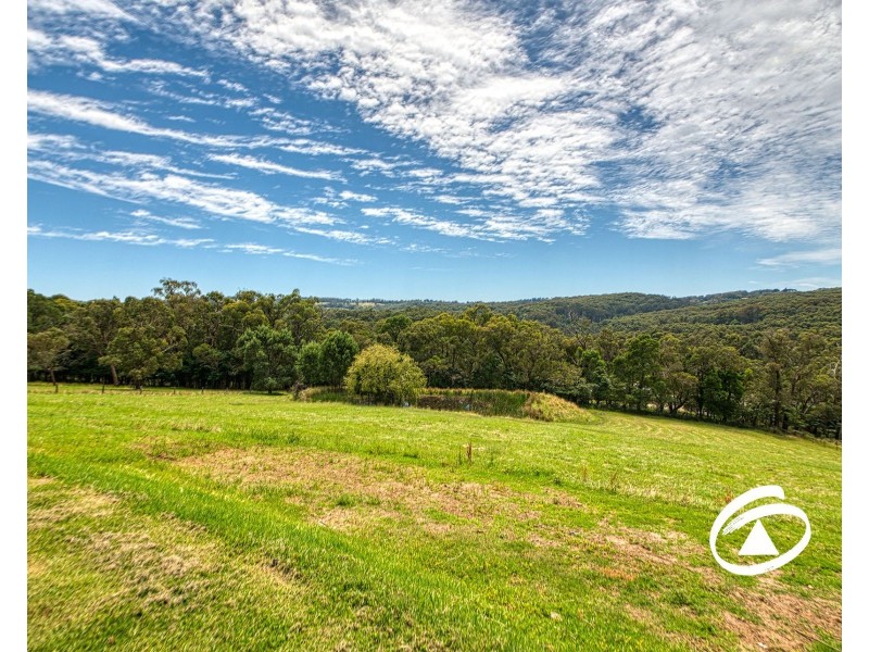 126 Bourkes Creek Road, Pakenham Upper VIC 3810