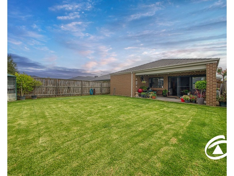 13 Dana Street, Officer VIC 3809