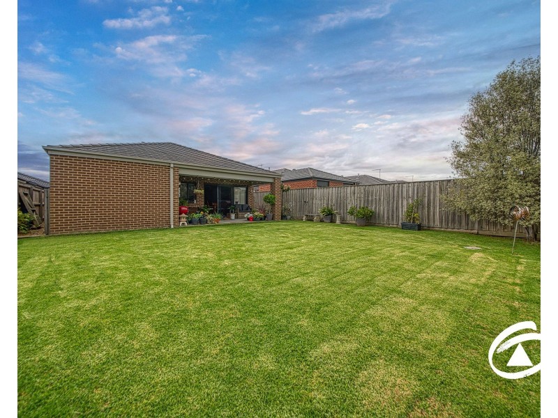 13 Dana Street, Officer VIC 3809