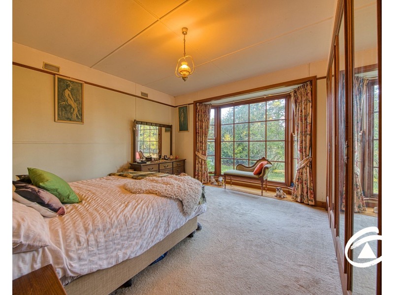 19 Bassed Road, Garfield North VIC 3814