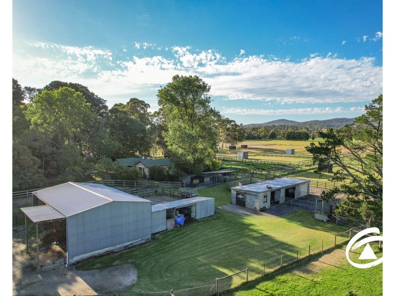 19 Bassed Road, Garfield North VIC 3814