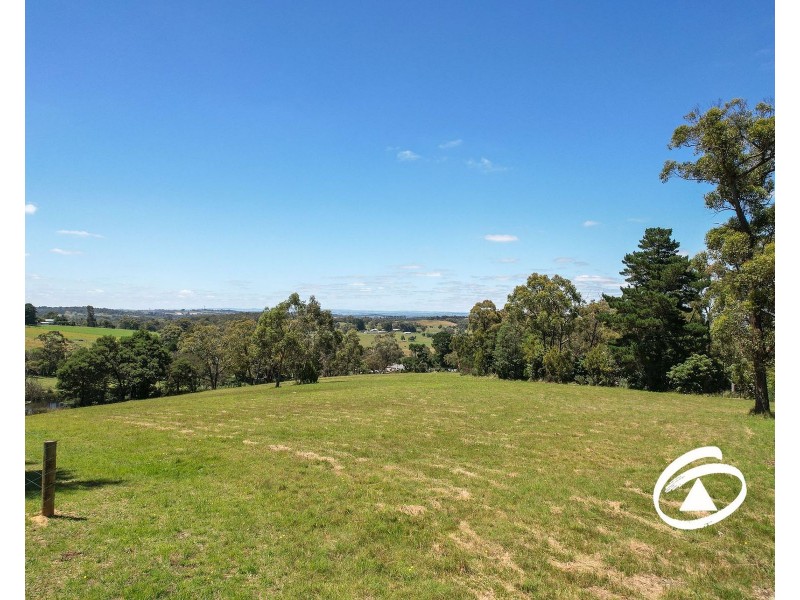 26 Croft Road, Nar Nar Goon North VIC 3812