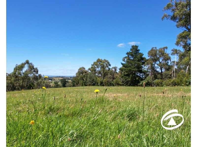 26 Croft Road, Nar Nar Goon North VIC 3812