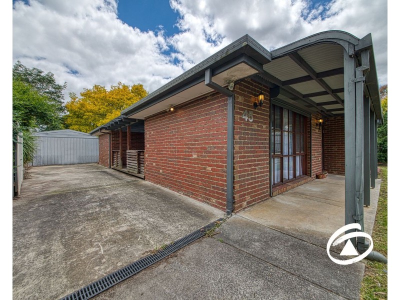 45 Balmoral Way, Pakenham VIC 3810