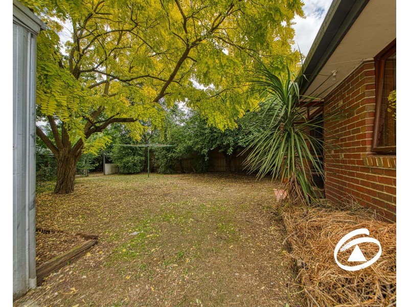 45 Balmoral Way, Pakenham VIC 3810