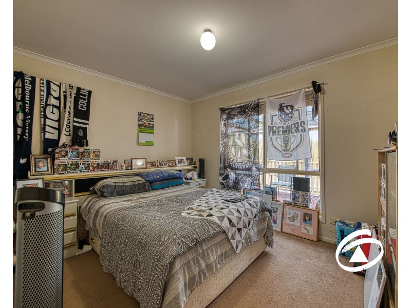8 Aberdeen Heights, Pakenham VIC 3810