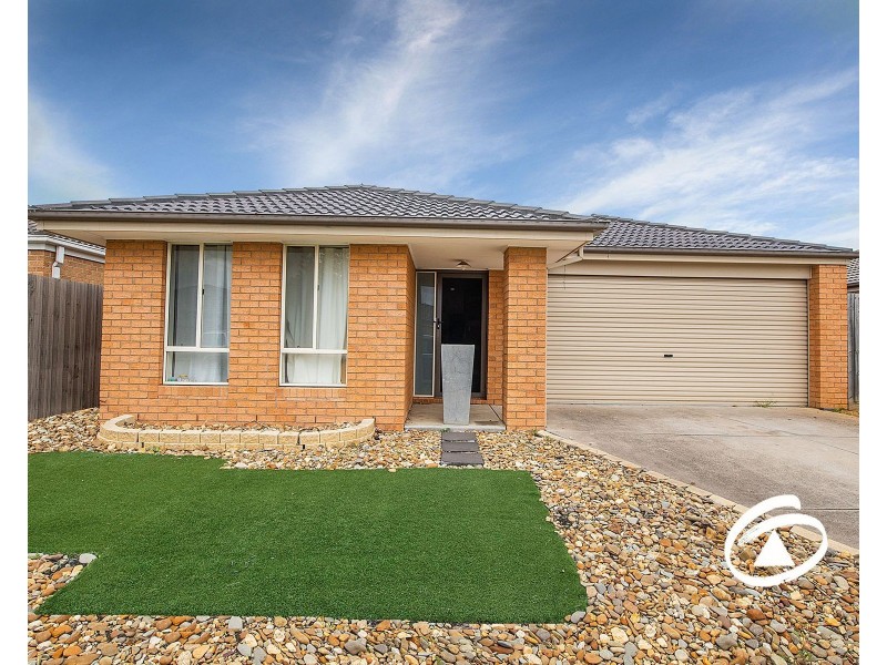 17 Currawong Crescent, Pakenham VIC 3810