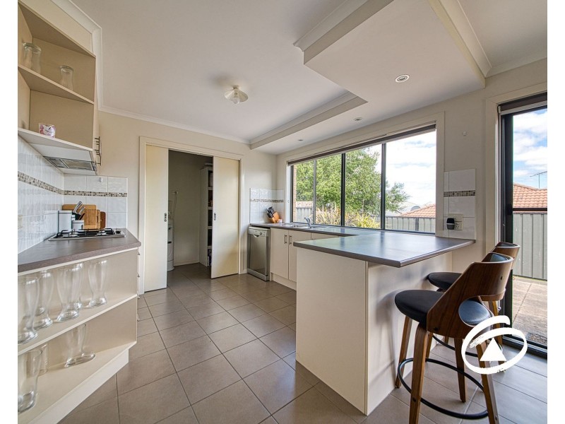 24 Windermere Boulevard, Pakenham VIC 3810