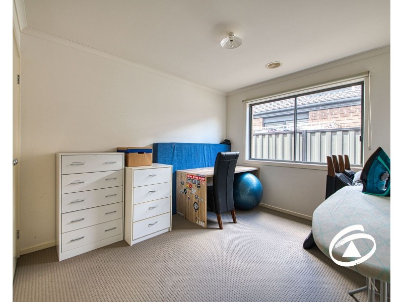 24 Windermere Boulevard, Pakenham VIC 3810