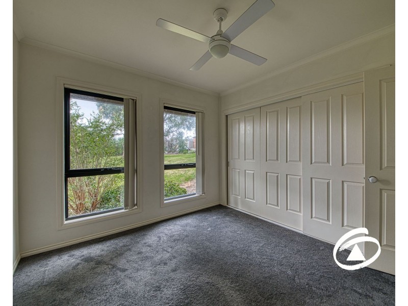 17/103 Army Road, Pakenham VIC 3810