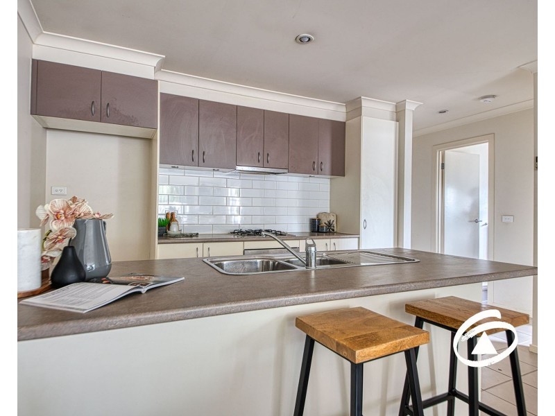 16/6-16 Diston Court, Pakenham VIC 3810