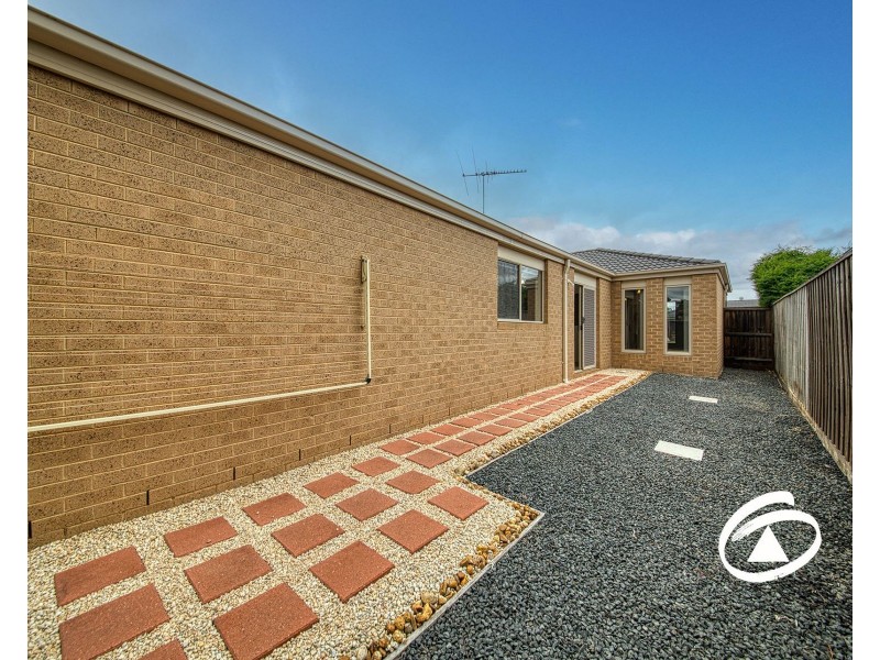 13 Olivia Court, Pakenham VIC 3810