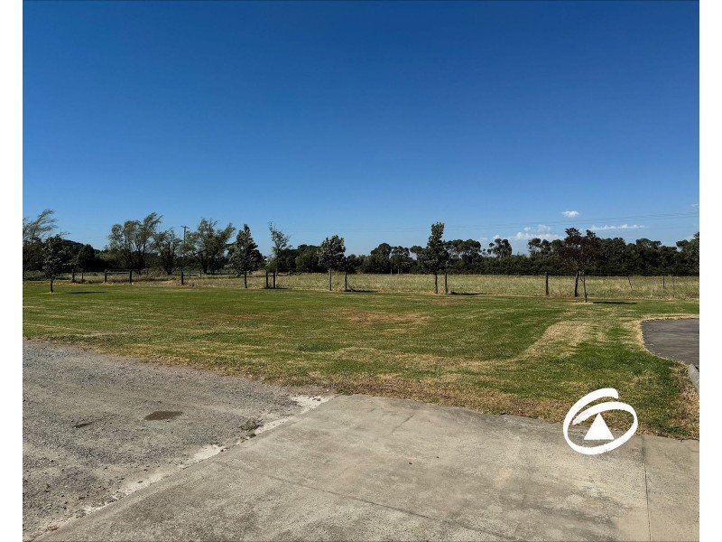 425 Bald Hill Road, Pakenham VIC 3810