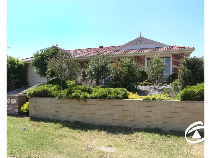2 Snow Gum Court, Pakenham VIC 3810