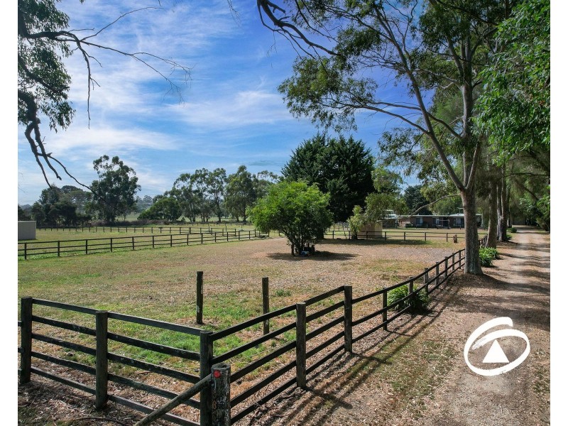 585 Edgar Road, Longwarry VIC 3816