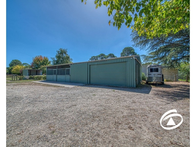 170 Bessie Creek Road, Nar Nar Goon North VIC 3812
