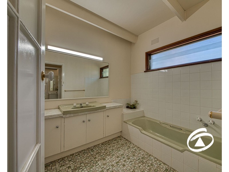 170 Bessie Creek Road, Nar Nar Goon North VIC 3812