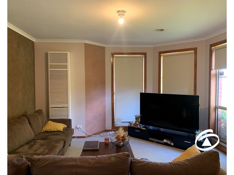 2 Stella Place, Pakenham VIC 3810