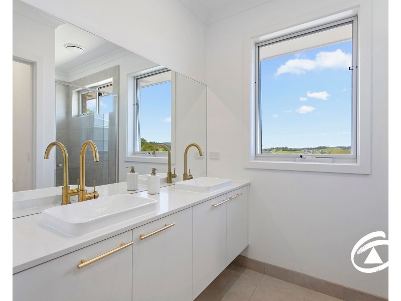 17 Blessing Rise, Pakenham VIC 3810