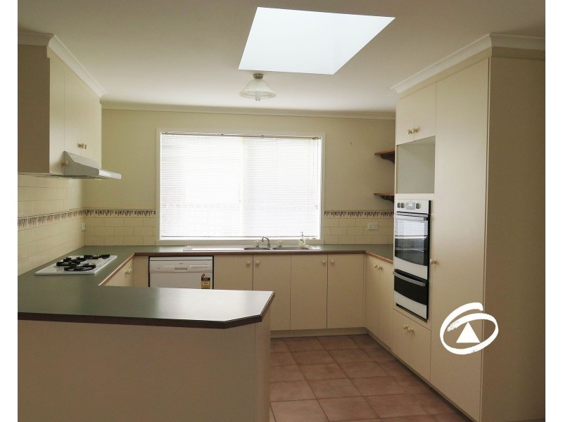 20 Breyleigh Drive, Pakenham VIC 3810