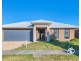 25 Tangelo Terrace, Pakenham VIC 3810