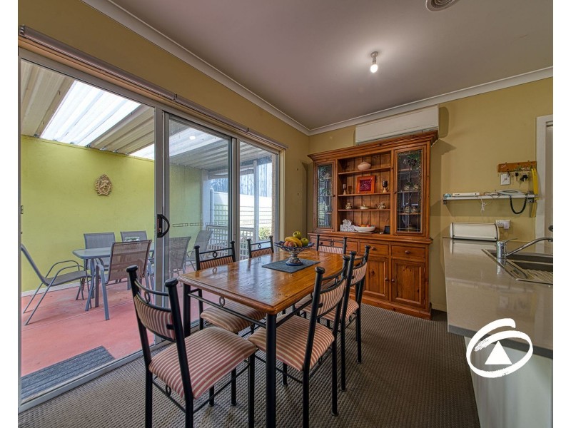 33/3 Manor View, Pakenham VIC 3810