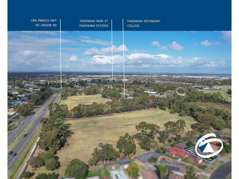 1/13A Templeton Crescent, Pakenham VIC 3810