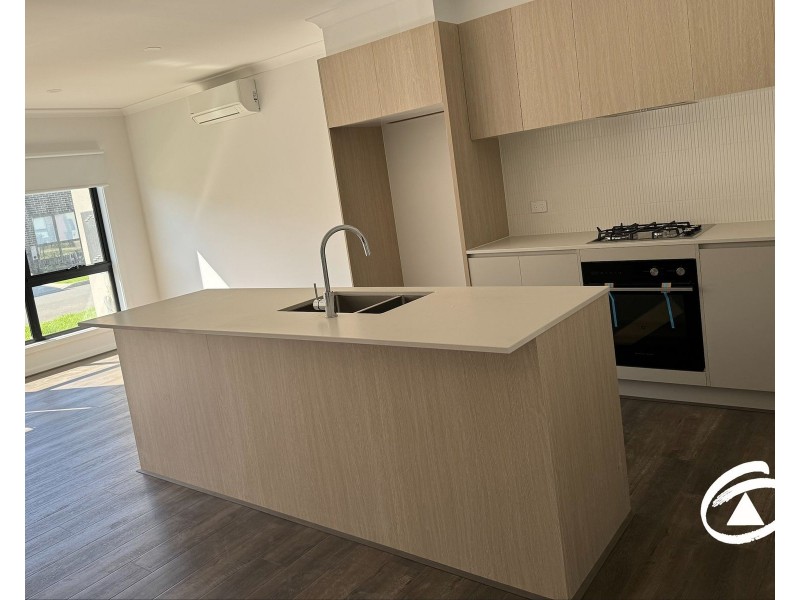 86 Fusion Circuit, Cranbourne West VIC 3977