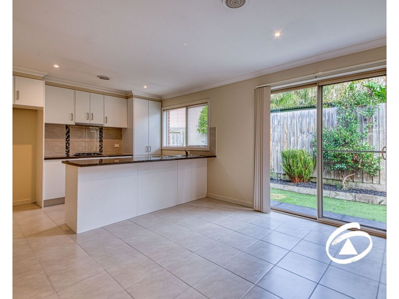 1A Thomas Street, Pakenham VIC 3810