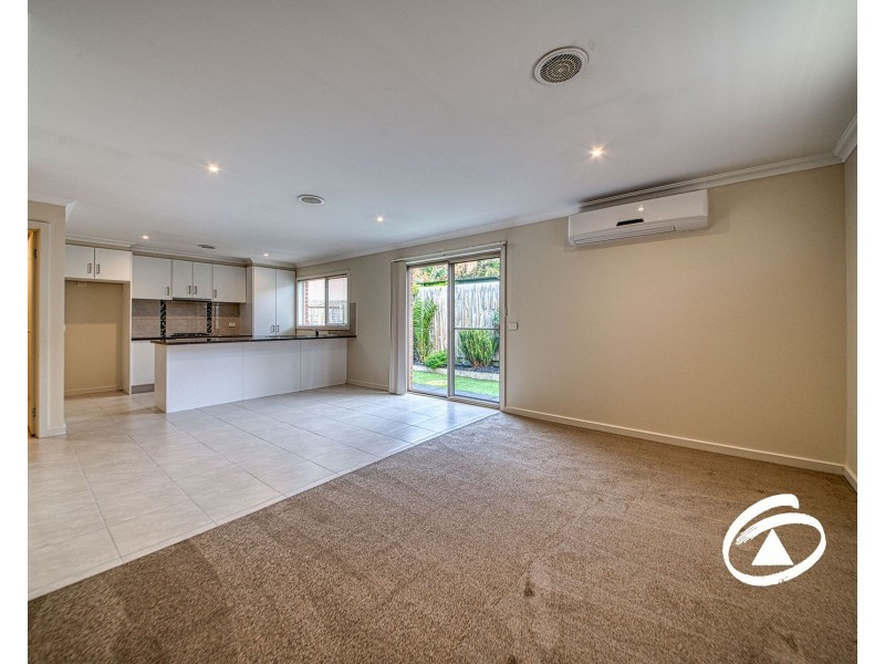 1A Thomas Street, Pakenham VIC 3810