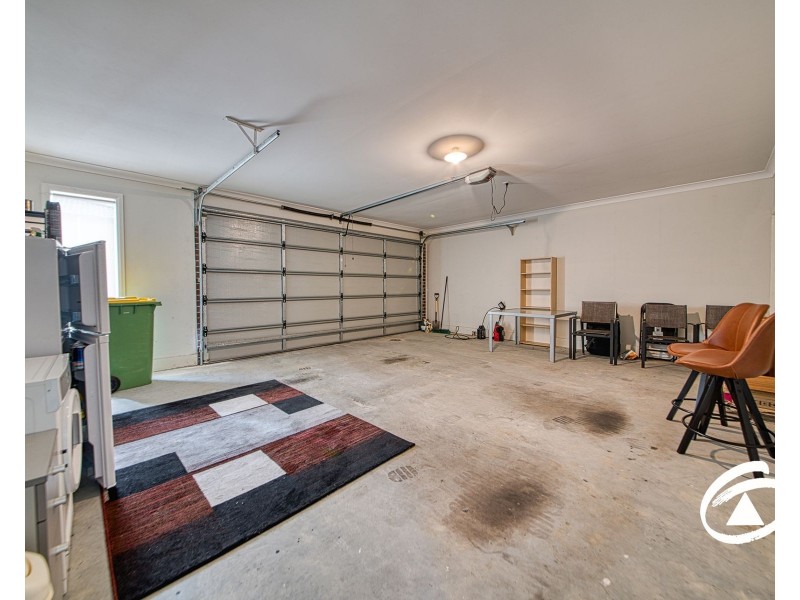 237 Pink Hill Boulevard, Officer VIC 3809