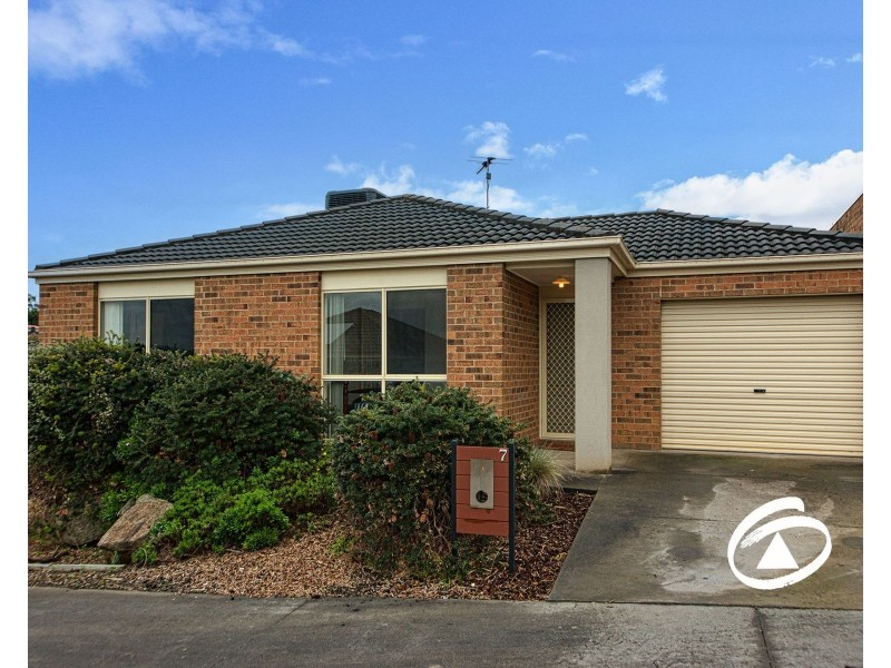 7/18-20 Ben Drive, Pakenham VIC 3810
