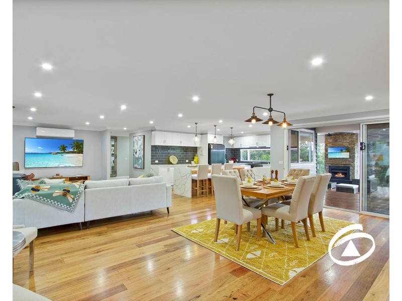32 View Hill Road, Cockatoo VIC 3781