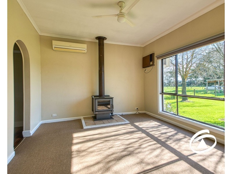 12 Sherwood Street, Longwarry North VIC 3816