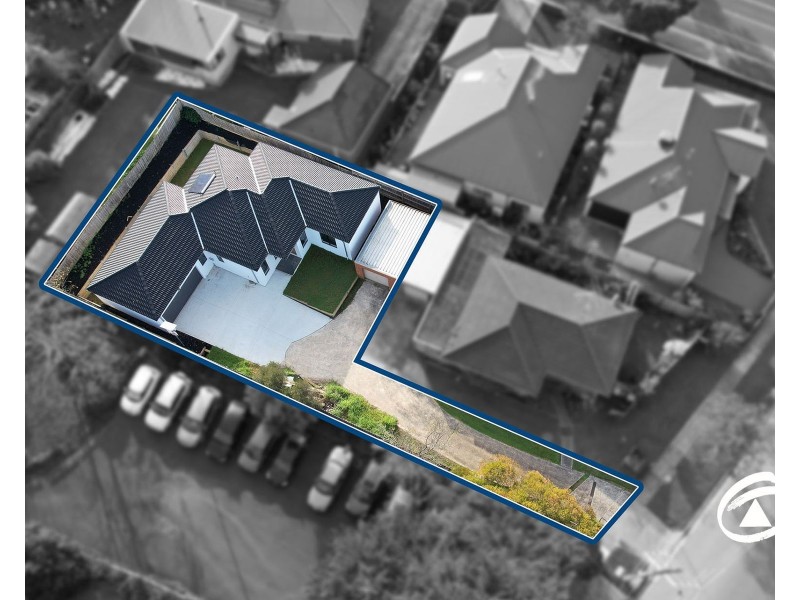 2/82 RAILWAY AVENUE, Garfield VIC 3814