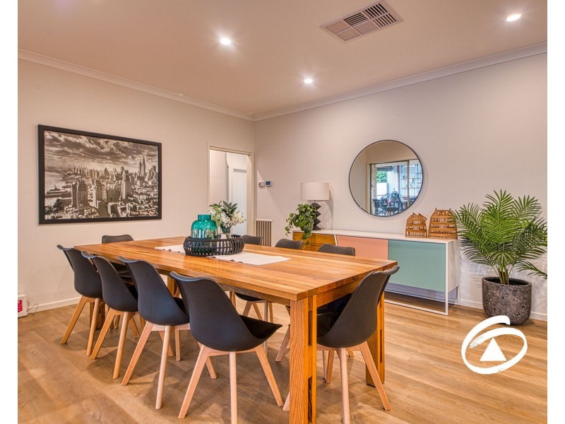 22 Macquarie Circuit, Pakenham VIC 3810